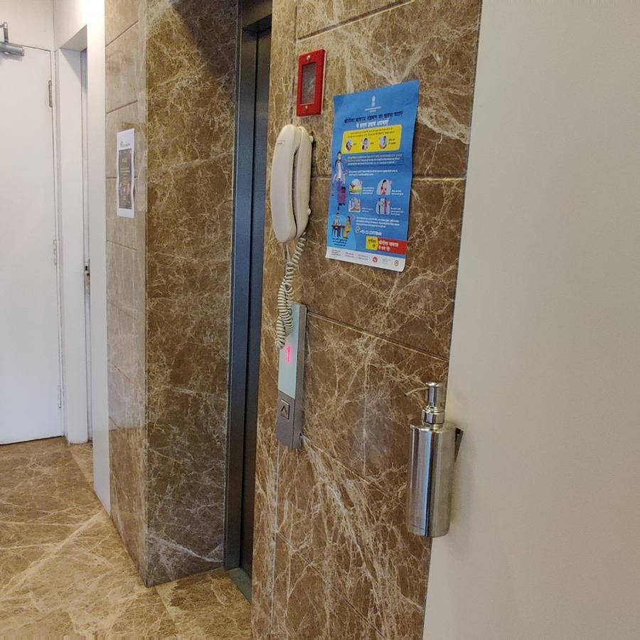 Hotel Meadows Varanasi Luaran gambar